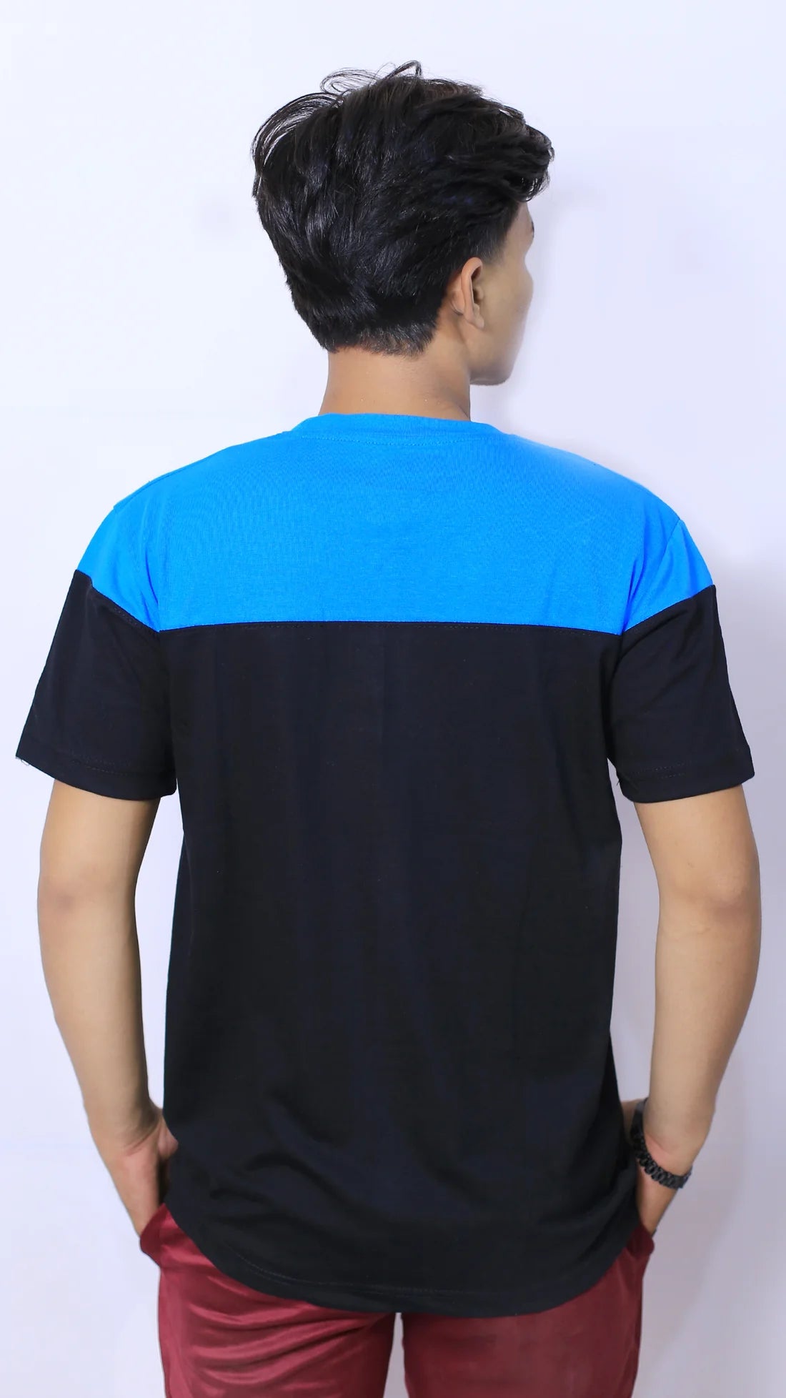 New Style 2-Panel Custom Slim Fit T-Shirt with Front Pocket (